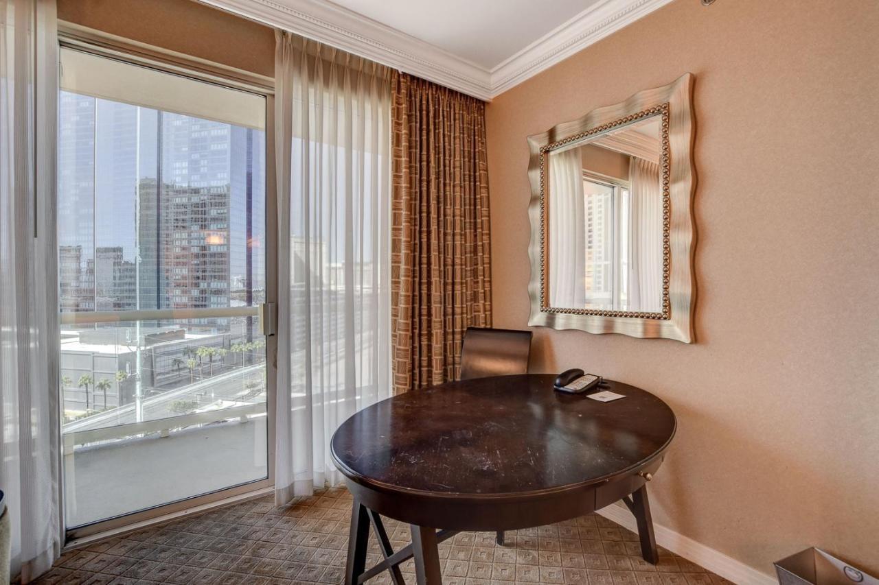 Strip & Sphere View! Privately Owned Condo Hotel-The Signature At Mgm Las Vegas Eksteriør bilde